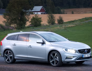 Volvo V60 T5 R-Design [Worldwide] '2013–18