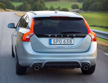 Volvo V60 T5 R-Design [Worldwide] '2013–18