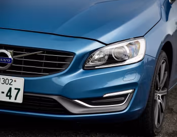Volvo V60 T6 AWD [Japan] '08.2013–09.2018