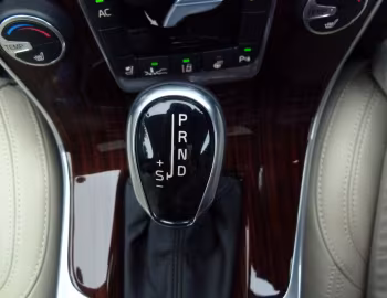 Intérieur Volvo V60 T6 AWD [Japan] '08.2013–09.2018