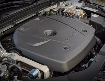 Sous la capuche Volvo V60 T6 Inscription [Taiwan] '2019–pr.