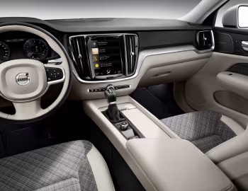 Panneau avant Volvo V60 T6 AWD Momentum [Worldwide] '2018–pr.