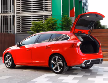 Volvo V60 T6 R-Design [Australia] '2011–13