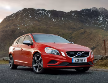 Volvo V60 T6 R-Design [UK-spec] '2010–13