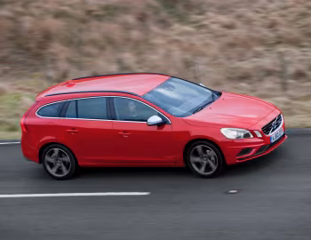 Volvo V60 T6 R-Design [UK-spec] '2010–13