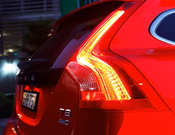 Volvo V60 T6 R-Design [Australia] '2011–13
