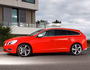 Volvo V60 T6 R-Design [Australia] '2011–13