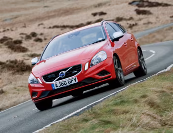 Volvo V60 T6 R-Design [UK-spec] '2010–13