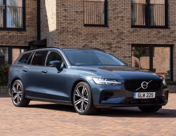 Volvo V60 T6 Recharge AWD R-Design [UK-spec] '2020–pr.