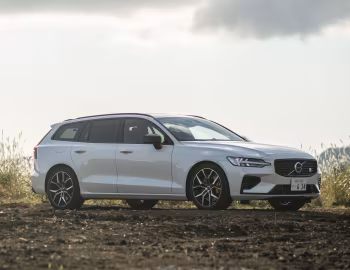 Volvo V60 T8 Polestar Engineered [Japan] '2019–pr.