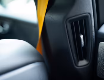 Interior Volvo V60 T8 Polestar Engineered [Japan] '2019–pr.