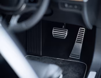 Interior Volvo V60 T8 Polestar Engineered [Japan] '2019–pr.