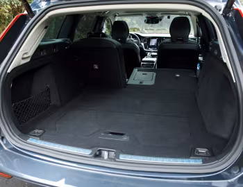 Coffre Volvo V60 T8 Recharge AWD Inscription [Taiwan] '2021–pr.