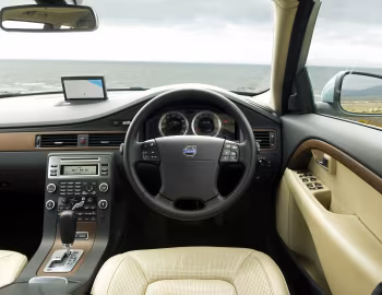 Panneau avant Volvo V70 [UK-spec] '2007–09