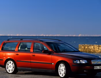 Volvo V70 [Worldwide] '2000–05
