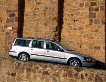Volvo V70 [Worldwide] '2000–05