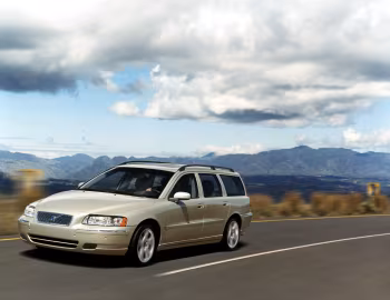 Volvo V70 [Worldwide] '2005–07