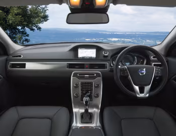 Painel frontal Volvo V70 [UK-spec] '2013–16