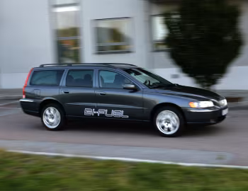 Volvo V70 2.4 Bi-Fuel [Worldwide] '2005–07