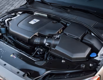 Sous la capuche Volvo V70 D3 [Worldwide] '2009–13