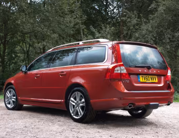Volvo V70 D5 [UK-spec] '2010–13
