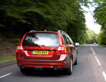 Volvo V70 D5 [UK-spec] '2010–13