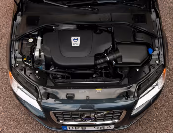 Sous la capuche Volvo V70 D5 [Worldwide] '2009–13