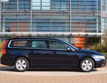 Volvo V70 DRIVe Efficiency [UK-spec] '2009–13