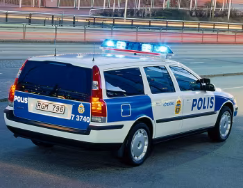 Volvo V70 Polis [Sweden] '2000–05
