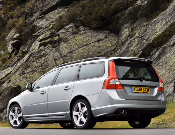 Volvo V70 2.4D R-Design [UK-spec] '2009–11