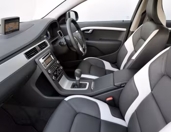 Intérieur Volvo V70 2.4D R-Design [UK-spec] '2009–11