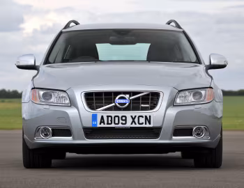 Volvo V70 2.4D R-Design [UK-spec] '2009–11