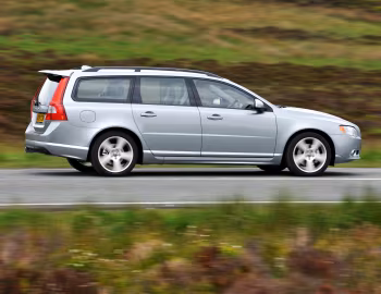 Volvo V70 2.4D R-Design [UK-spec] '2009–11