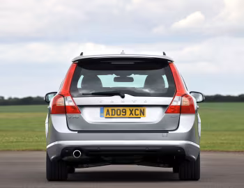 Volvo V70 2.4D R-Design [UK-spec] '2009–11