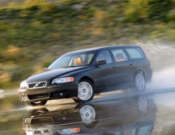 2001–05 Volvo V70 R [North America] '2000–05