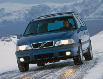 Volvo V70 XC [Worldwide] '1997–2000
