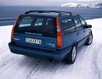 Volvo V70 XC [Worldwide] '1997–2000