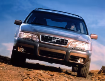 Volvo V70 XC [Worldwide] '1997–2000