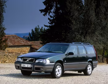 Volvo V70 XC [Worldwide] '1997–2000