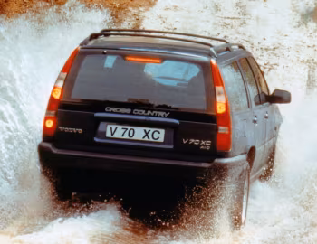Volvo V70 XC [Worldwide] '1997–2000