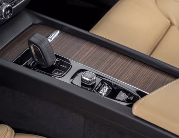 Interior Volvo V60 B4 Cross Country [Worldwide] '2020–pr.