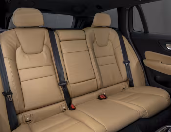 Interior Volvo V60 B4 Cross Country [Worldwide] '2020–pr.