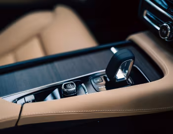 Intérieur Volvo V90 B6 Cross Country [Japan] '2020–pr.