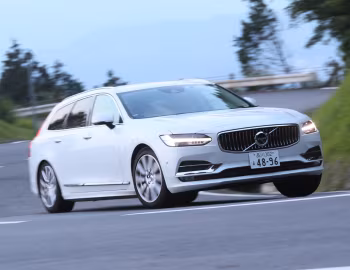 Volvo V90 D4 Inscription [Japan] '2016–pr.