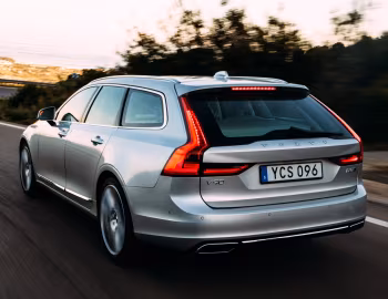 Volvo V90 D5 Inscription [Worldwide] '2016–pr.