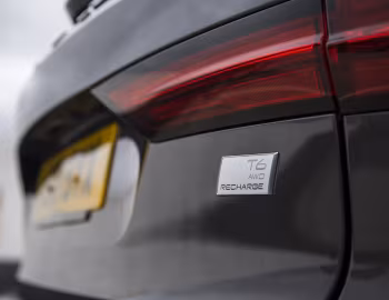 Volvo V90 T6 AWD Inscription [UK-spec] '2020–pr.