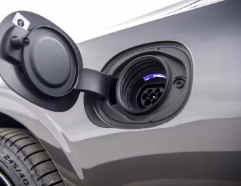 Volvo V90 T6 AWD Inscription [UK-spec] '2020–pr.