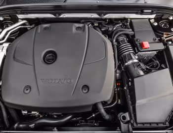 Sous la capuche 2018–21 Volvo V90 T6 Inscription [North America] '2017–21