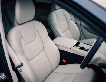 Intérieur Volvo V90 T8 AWD Recharge Ultimate [Japan] '2022–pr.