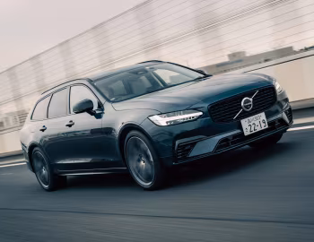 Volvo V90 T8 AWD Recharge Ultimate [Japan] '2022–pr.